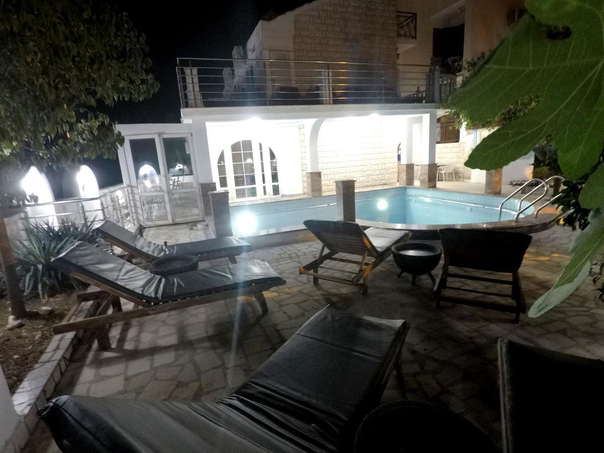 Villa Golf بودفا المظهر الخارجي الصورة