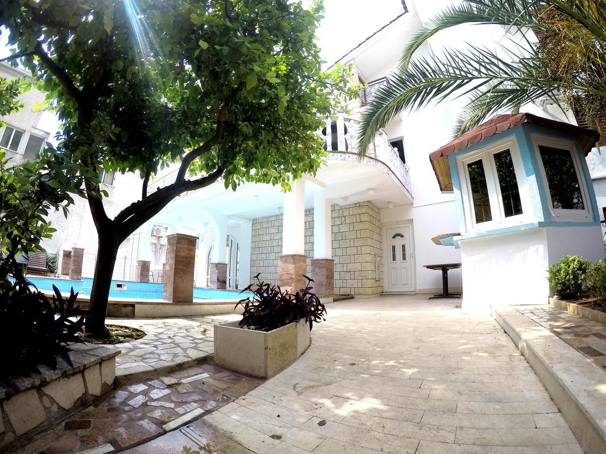 Villa Golf بودفا المظهر الخارجي الصورة