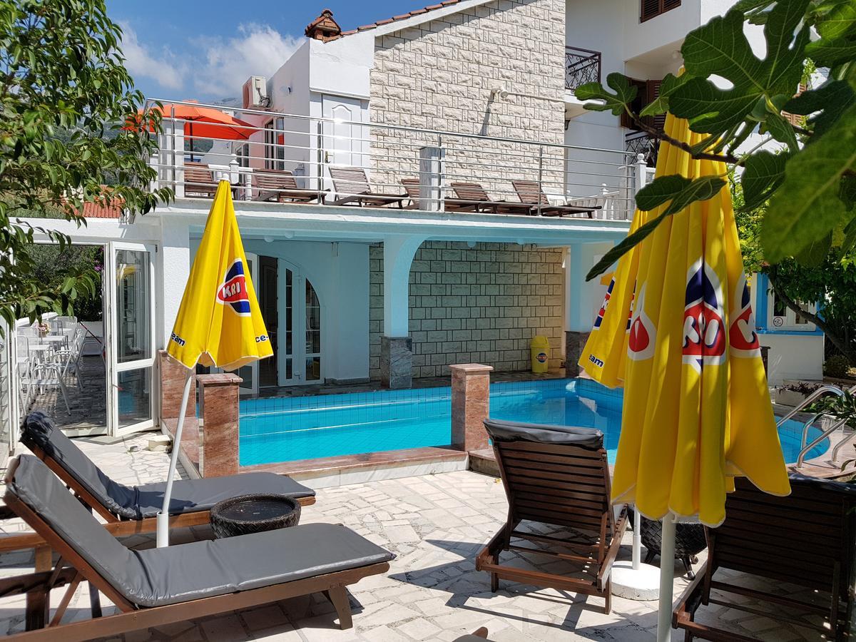 Villa Golf بودفا المظهر الخارجي الصورة
