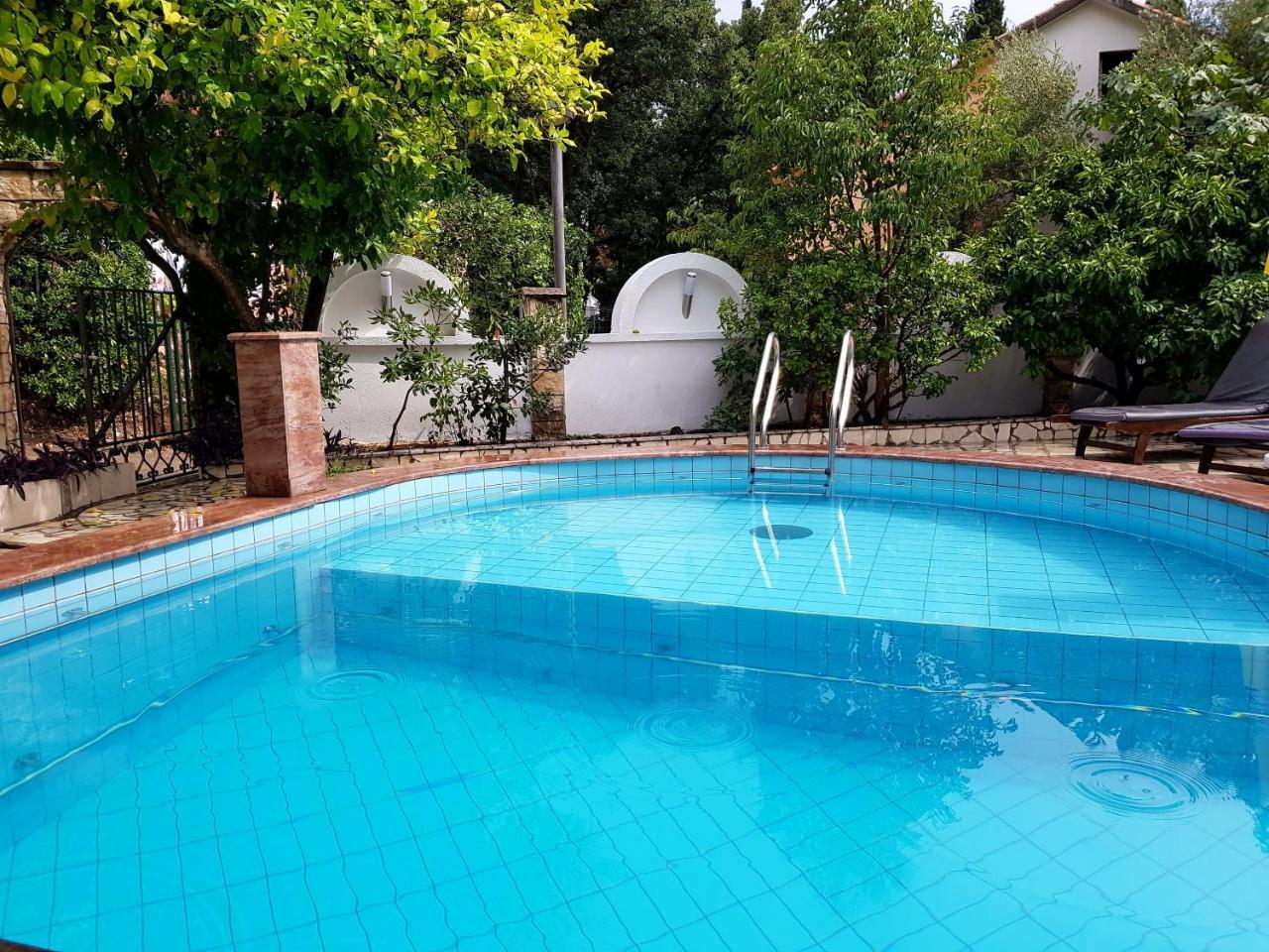 Villa Golf بودفا المظهر الخارجي الصورة