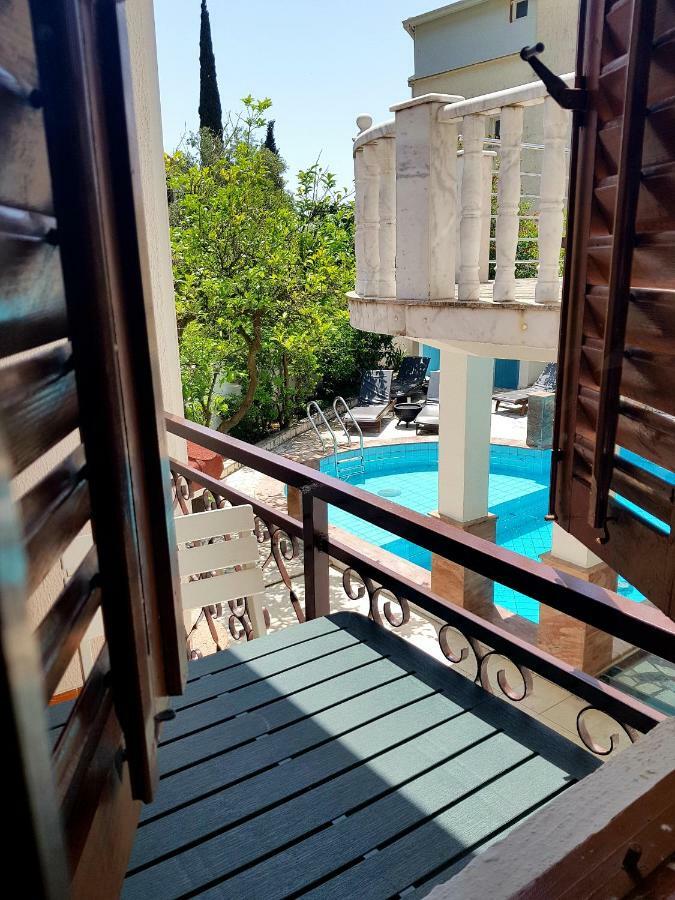 Villa Golf بودفا المظهر الخارجي الصورة
