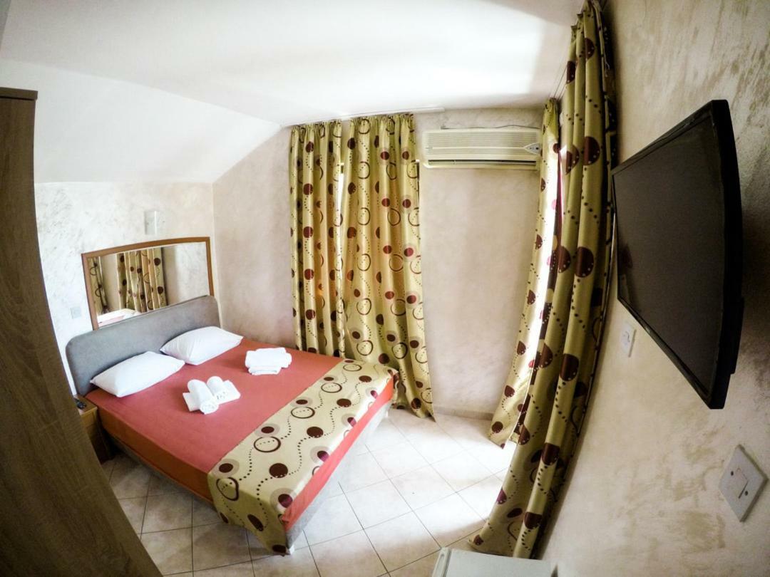 Villa Golf بودفا المظهر الخارجي الصورة
