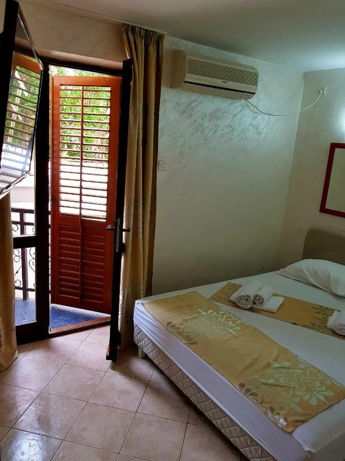 Villa Golf بودفا المظهر الخارجي الصورة